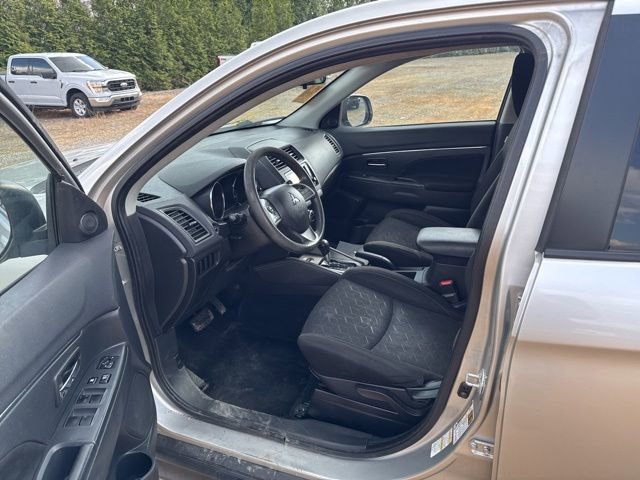 Used 2020 Mitsubishi Outlander Sport ES image 10