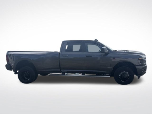 Used 2025 RAM 3500 Laramie w/ Night Edition AWD/4WD image 8