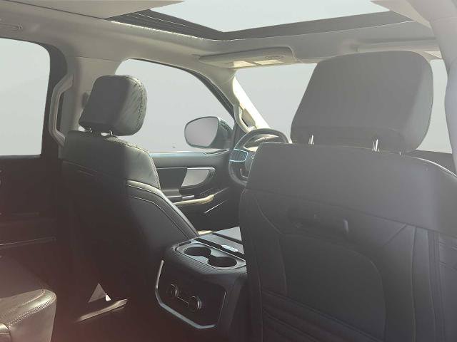 Certified 2025 Ford Expedition Active AWD/4WD image 39