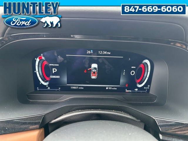 Used 2024 Nissan Pathfinder Platinum w/ Lighting Package (N92) FWD image 31