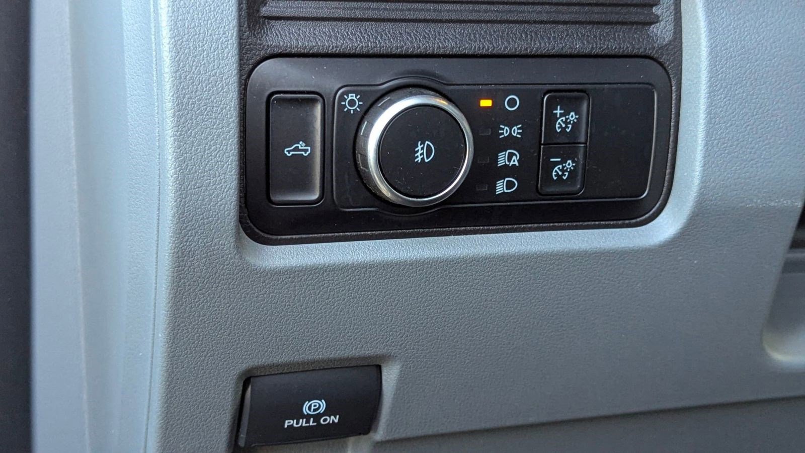 Certified 2024 Ford F350 XLT w/ Snow Plow Prep Package image 17