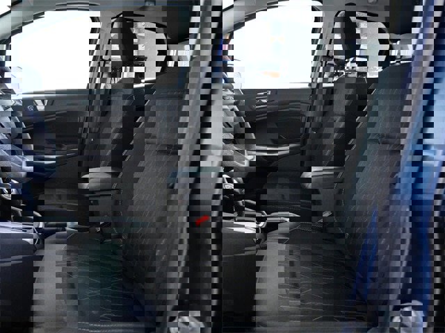 Certified 2021 Ford EcoSport SE w/ SE Convenience Package image 16