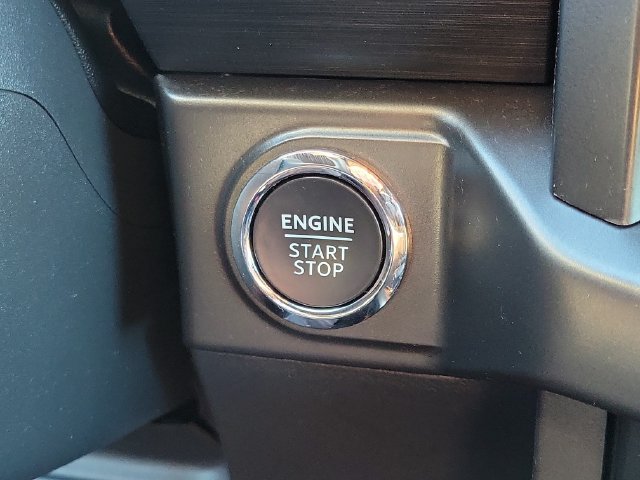 Certified 2024 Ford F150 XLT w/ Equipment Group 302A MID AWD/4WD image 19