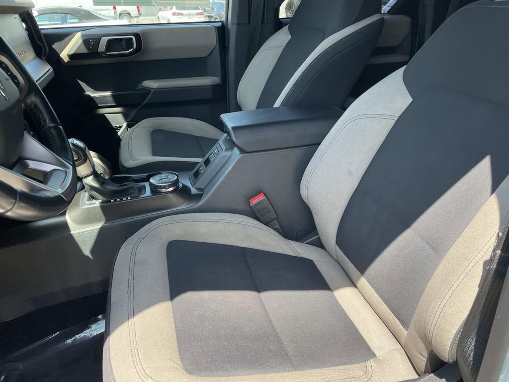 Certified 2021 Ford Bronco Big Bend w/ Sasquatch Package AWD/4WD image 23