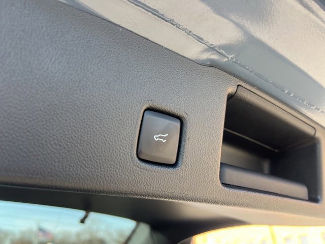 Certified 2023 Ford Escape Platinum w/ Premium Technology Package image 27