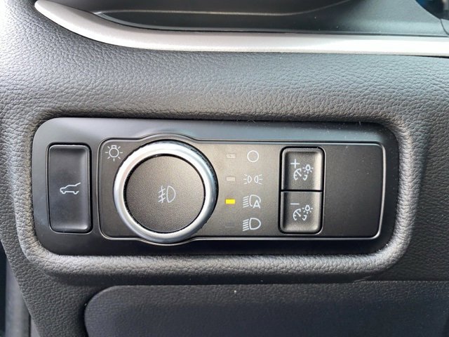 Certified 2023 Ford Explorer XLT w/ Equipment Group 202A image 18