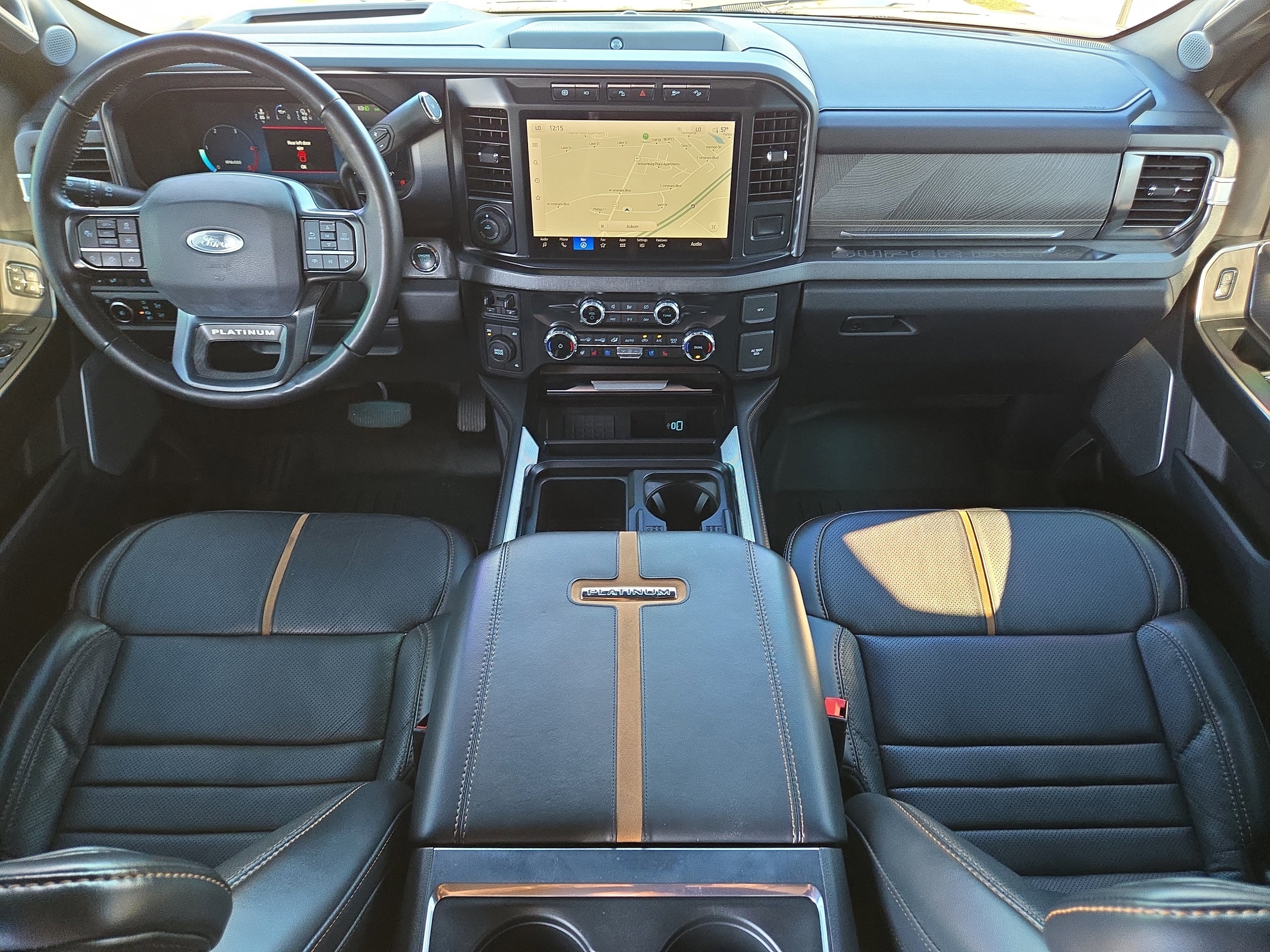 Certified 2023 Ford F450 Platinum w/ FX4 Off-Road Package image 18