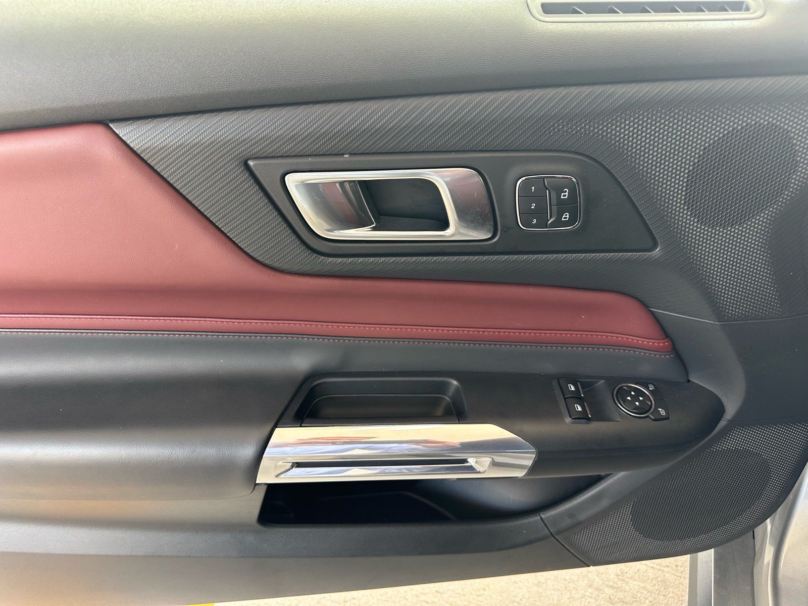 Certified 2025 Ford Mustang Premium RWD image 16