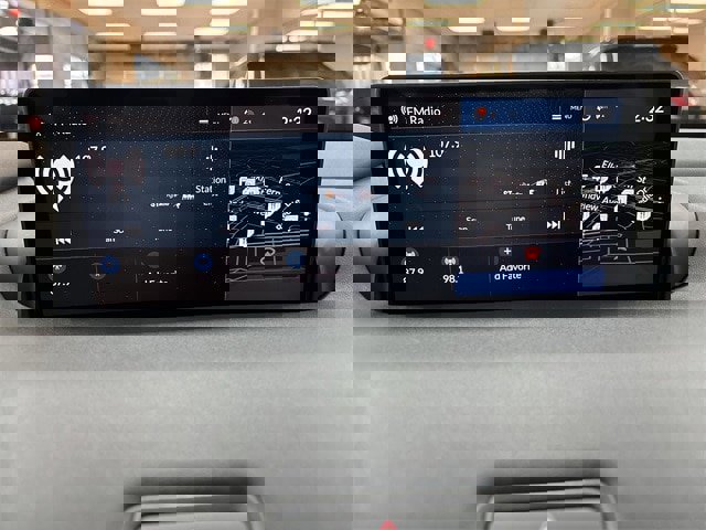 Used 2024 Acura TLX w/ Technology Package image 8