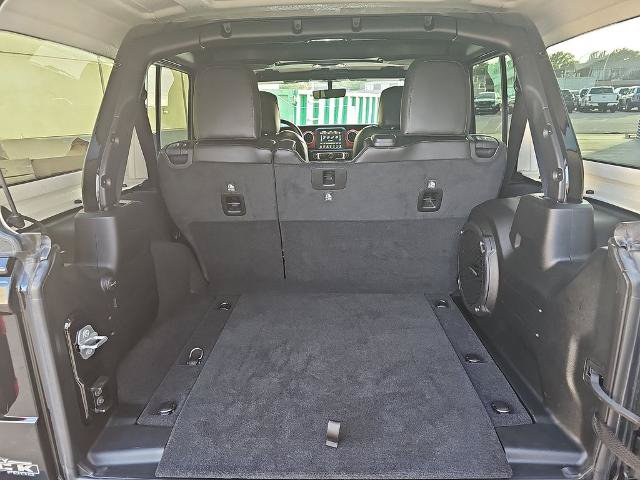 Used 2020 Jeep Wrangler Unlimited Rubicon AWD/4WD image 12