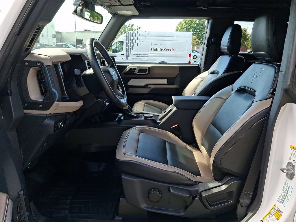 Certified 2023 Ford Bronco Wildtrak AWD/4WD image 15