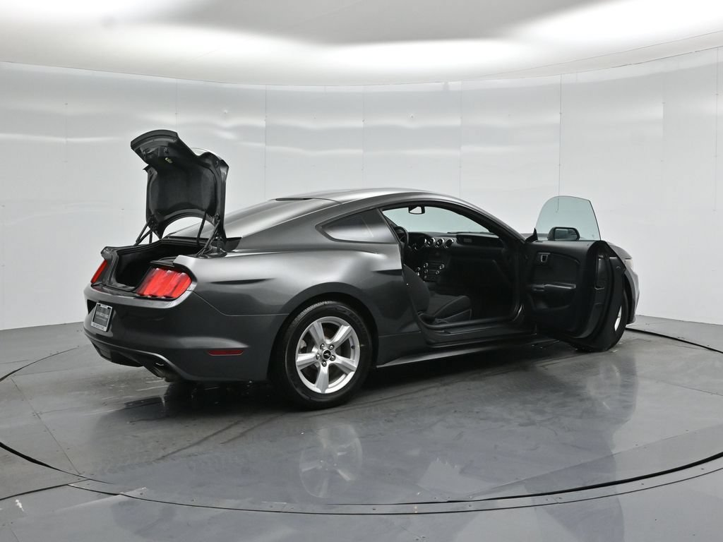 Certified 2017 Ford Mustang Coupe RWD image 6