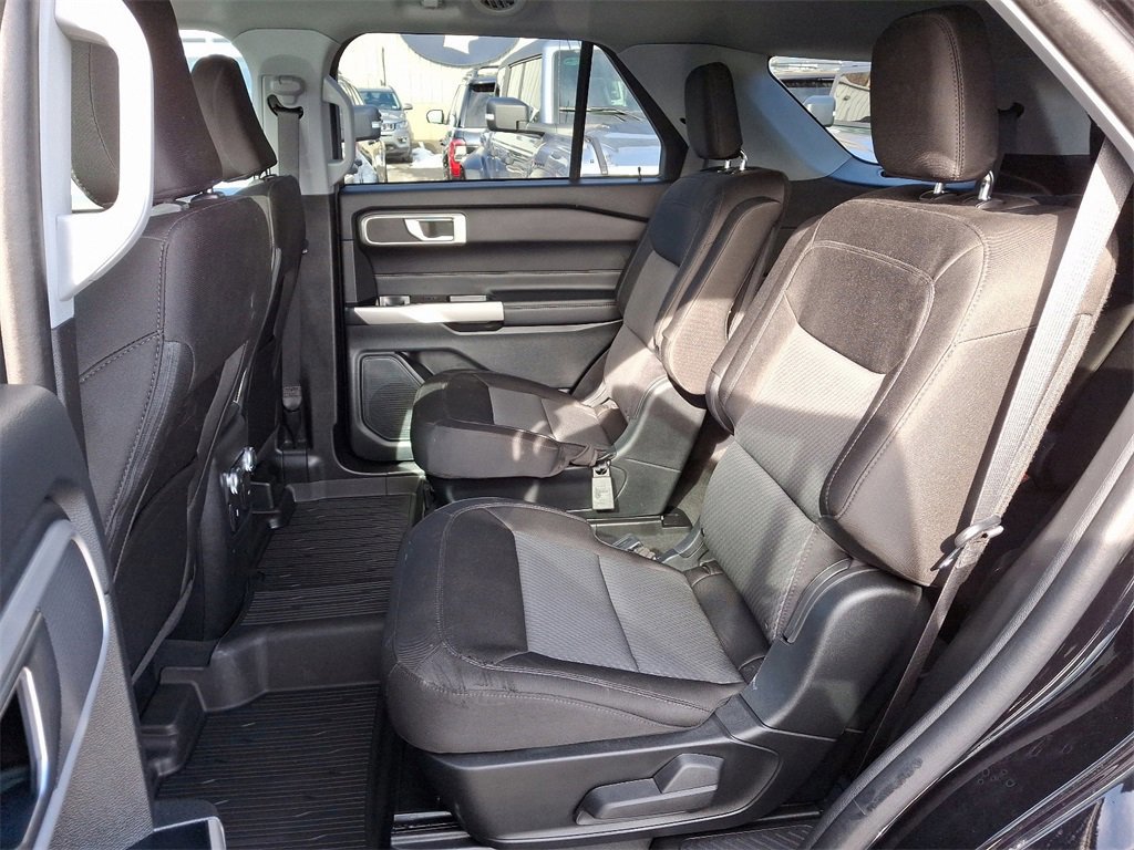 Certified 2023 Ford Explorer XLT image 10