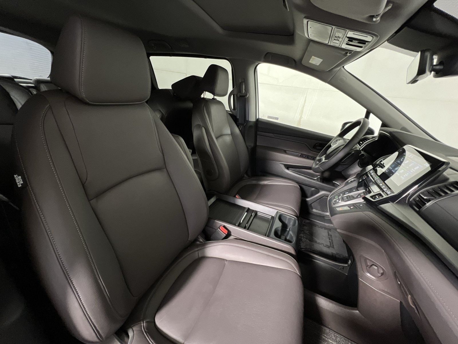 Used 2023 Honda Odyssey EX-L image 25