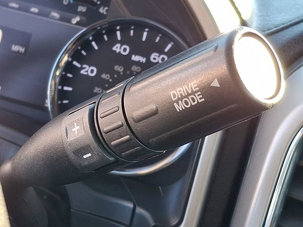 Certified 2021 Ford F350 Lariat w/ Lariat Value Package image 14