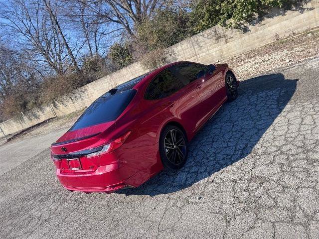 Used 2025 Toyota Camry XSE w/ Premium Package image 5