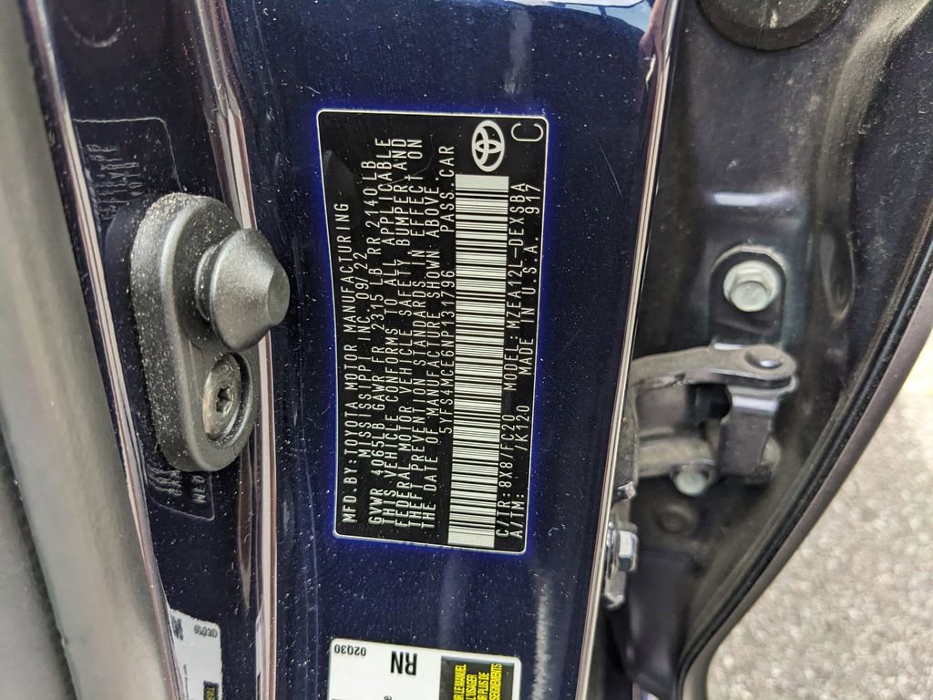 Used 2022 Toyota Corolla SE image 33