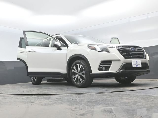 Used 2023 Subaru Forester Limited AWD/4WD image 31