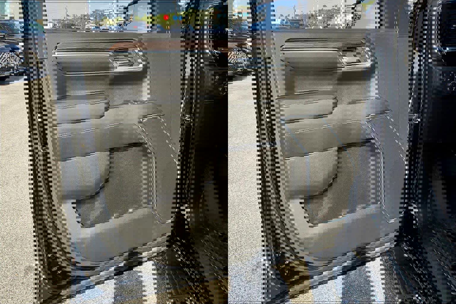 Used 2022 Chevrolet Silverado 1500 LT image 21