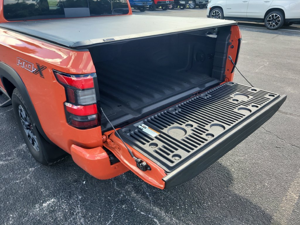 Used 2025 Nissan Frontier Pro-X w/ Pro Premium Package RWD image 7