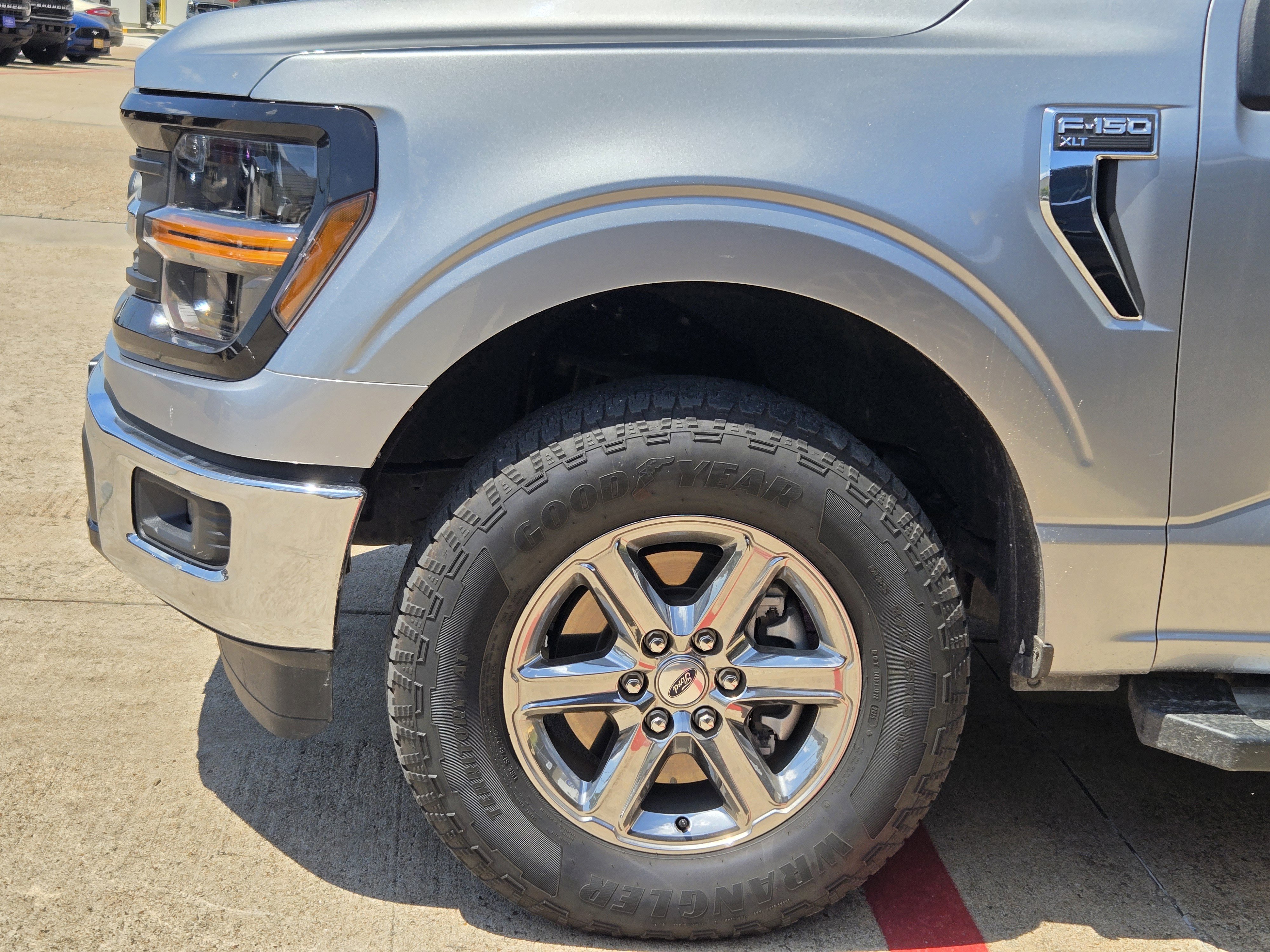 Certified 2025 Ford F150 XLT w/ Equipment Group 301A Standard AWD/4WD image 5