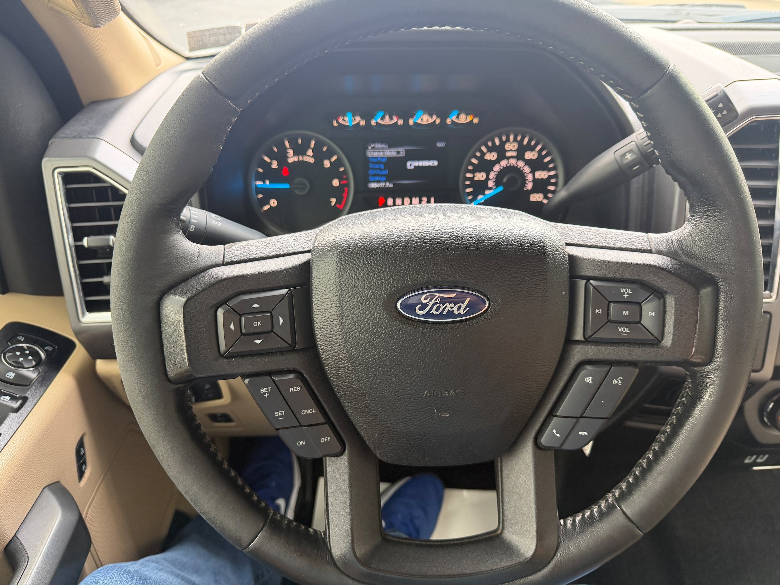 Certified 2017 Ford F150 XLT w/ Equipment Group 302A Luxury AWD/4WD image 25