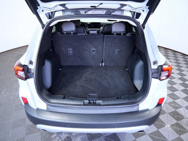Certified 2025 Ford Escape Platinum AWD/4WD image 8