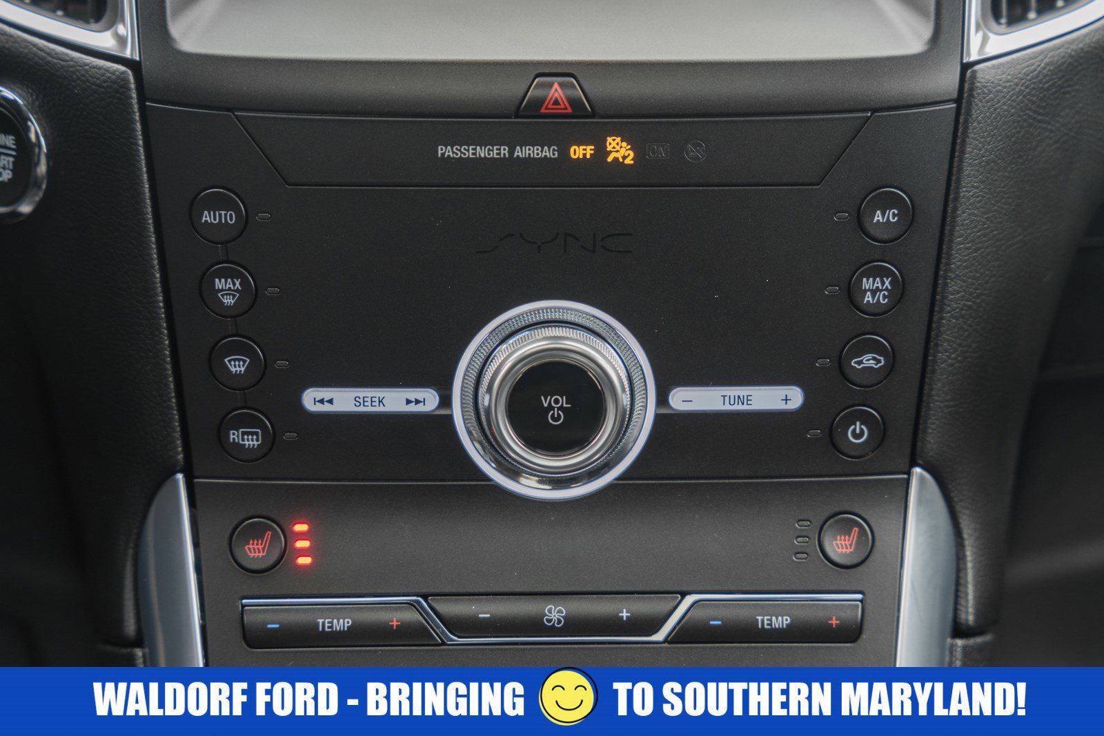 Certified 2020 Ford Edge Titanium w/ Cargo Accessory Package image 26