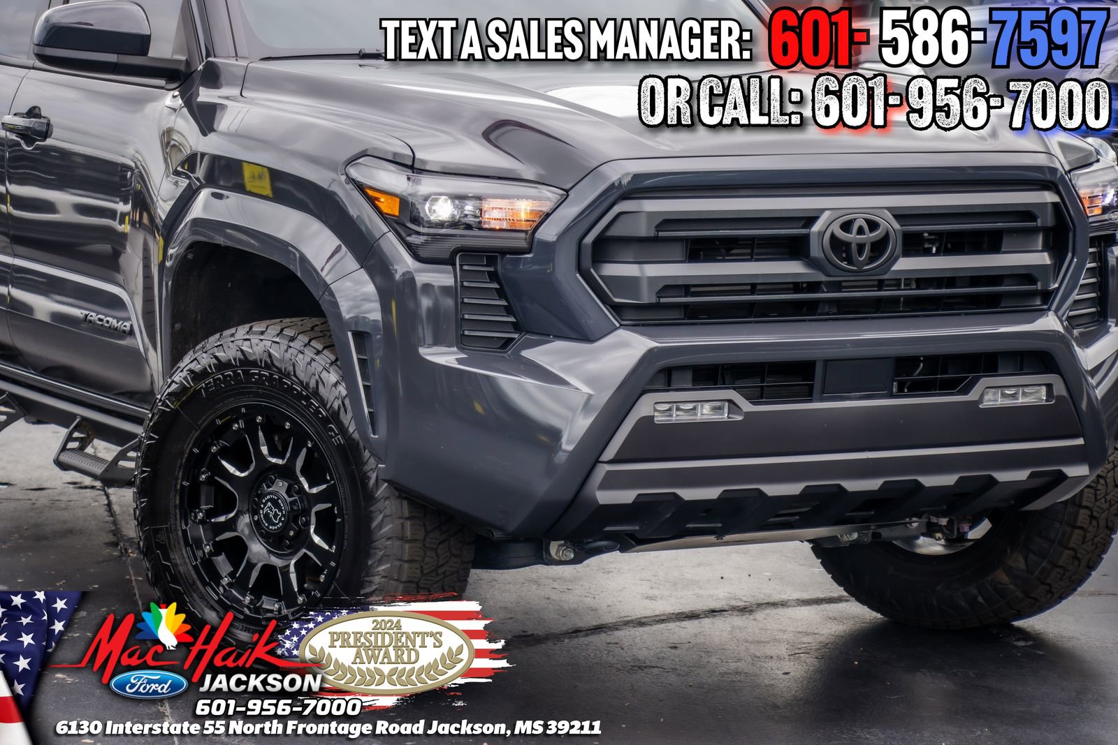 Used 2025 Toyota Tacoma SR5 AWD/4WD image 3