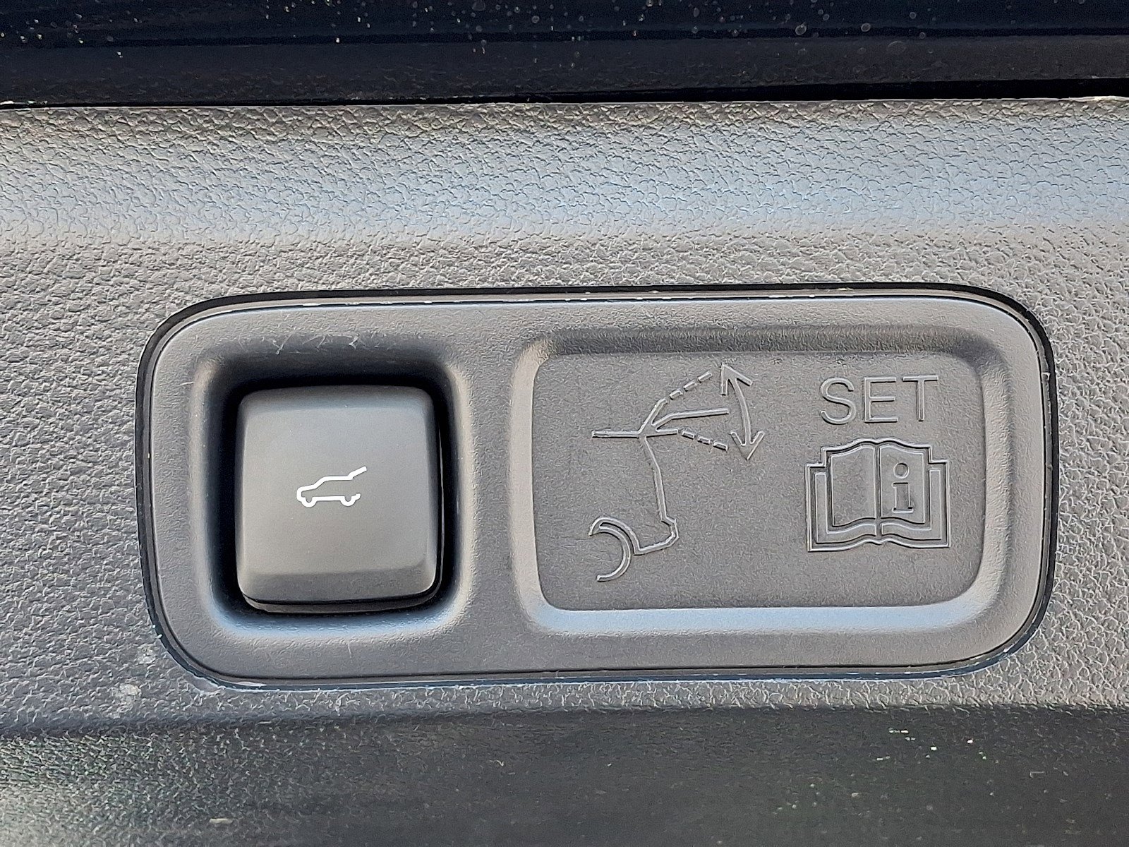 Certified 2024 Ford Expedition Limited AWD/4WD image 29