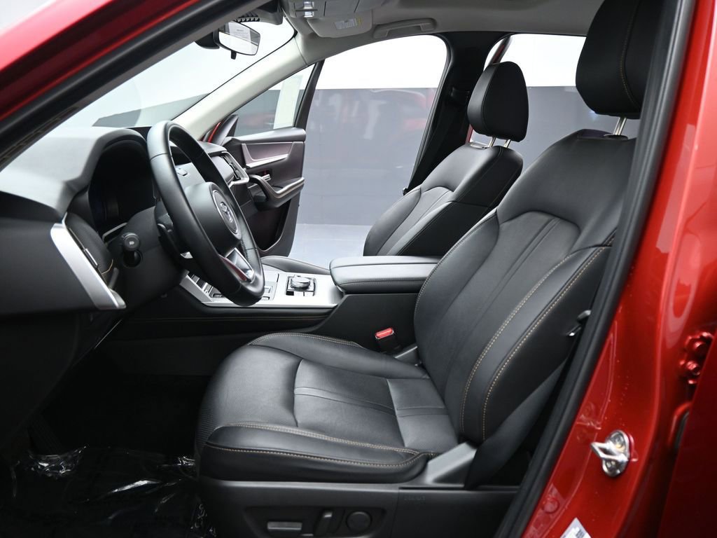 Used 2024 MAZDA CX-90 Plug-In Hybrid w/ Preferred image 10