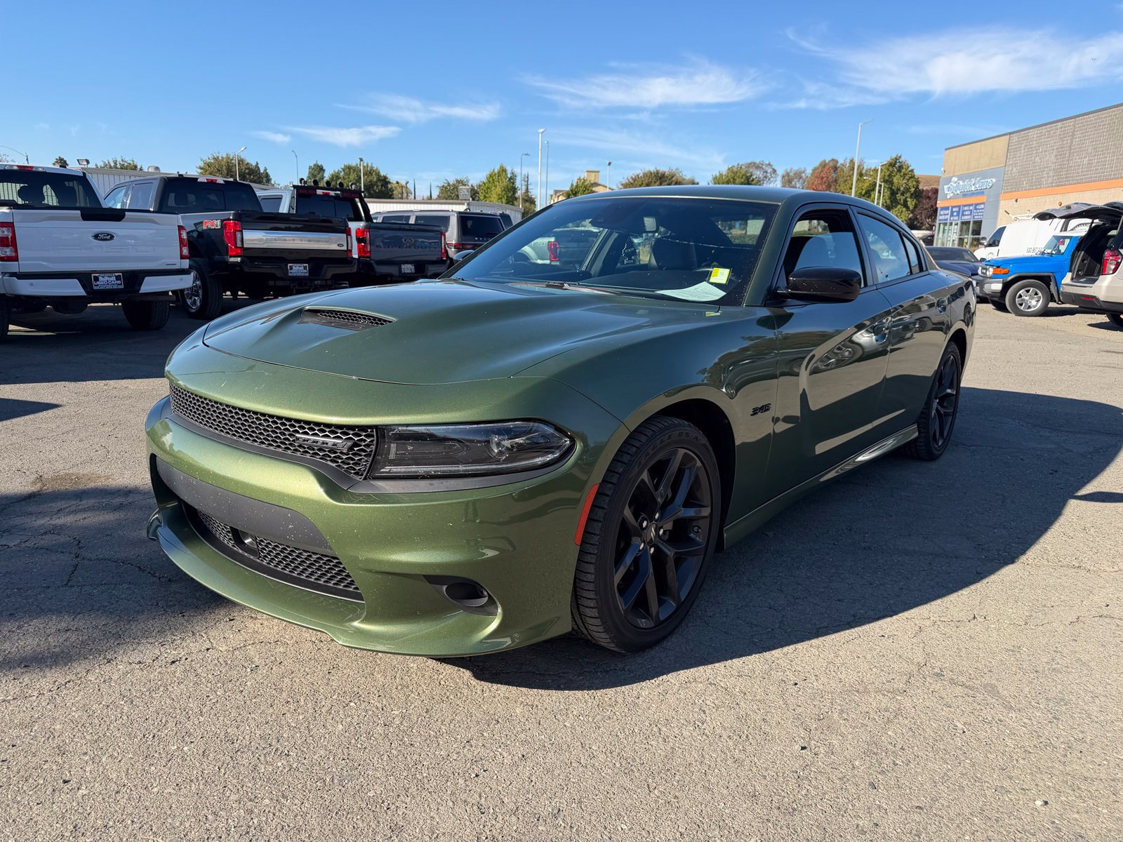 Used 2023 Dodge Charger R/T w/ Plus Group RWD image 1