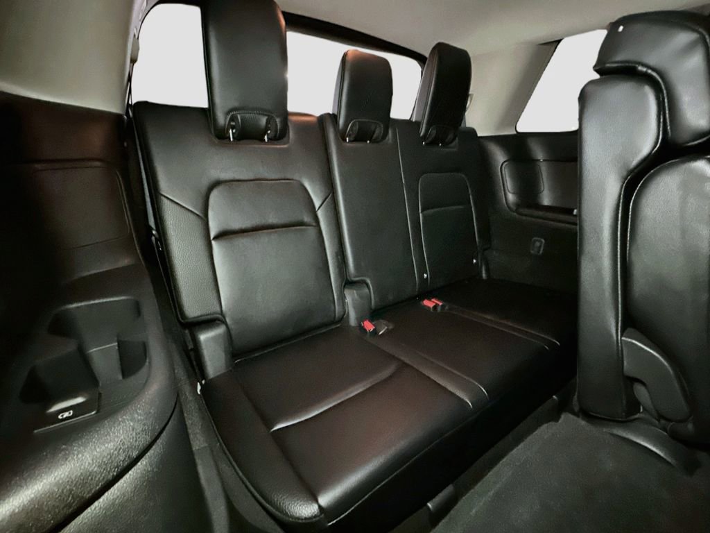 Used 2023 Nissan Pathfinder SL AWD/4WD image 36