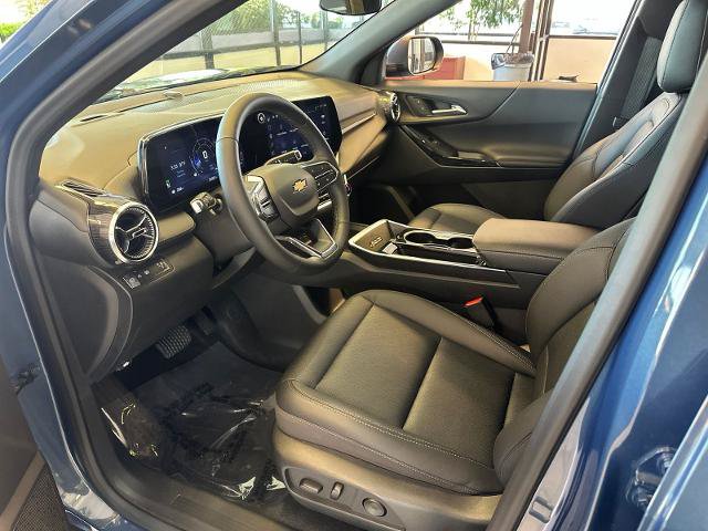 Used 2025 Chevrolet Equinox LT w/ Convenience Package II FWD image 9