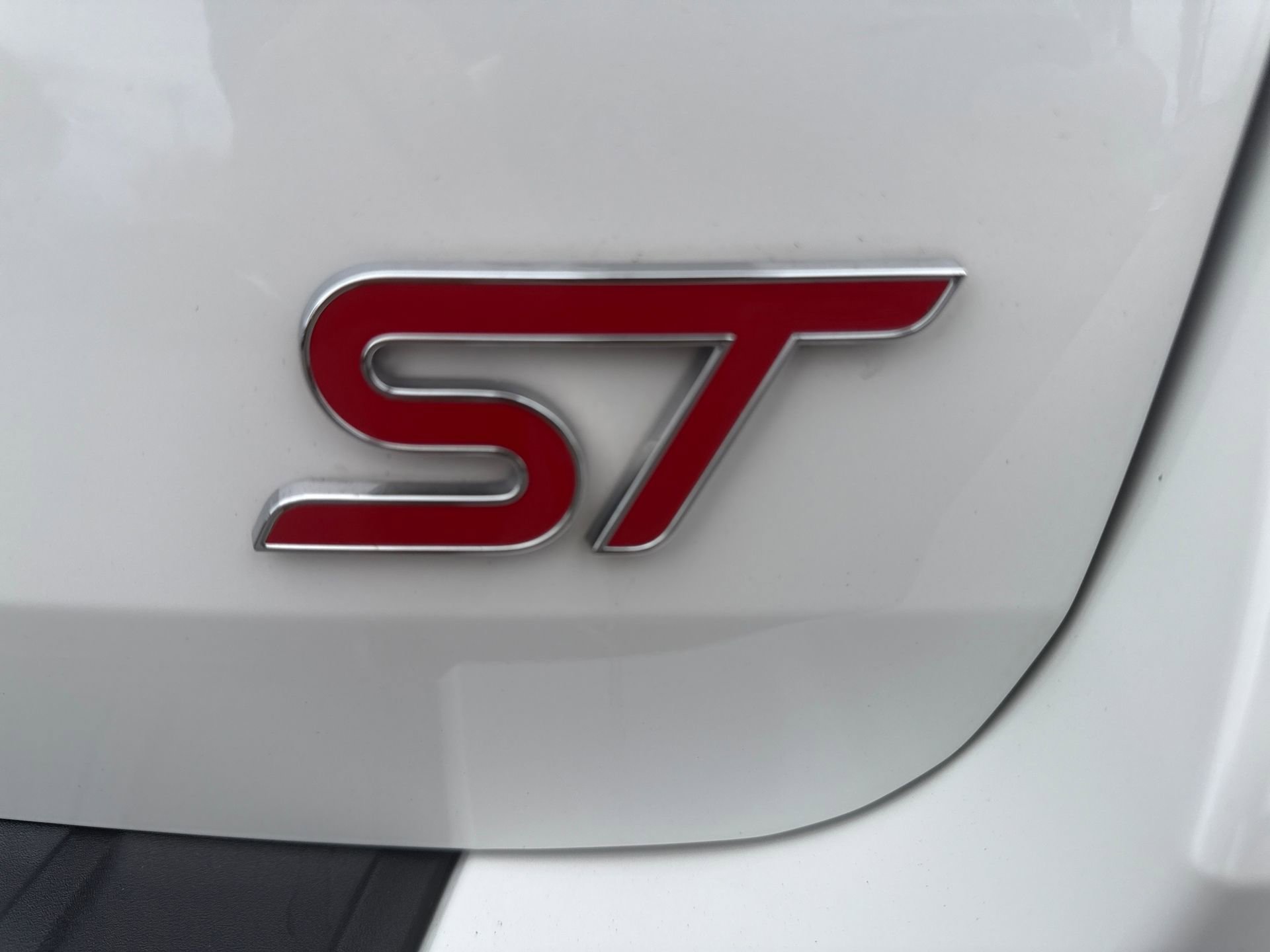 Certified 2024 Ford Explorer ST w/ Equipment Group 401A image 43