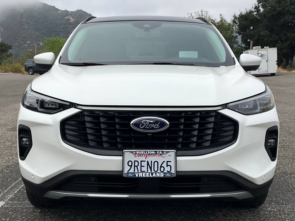 Certified 2024 Ford Escape SE w/ PHEV Premium Package FWD image 57