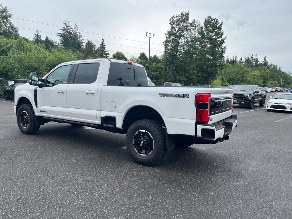 Certified 2025 Ford F350 Platinum w/ Tremor Off-Road Package AWD/4WD image 4