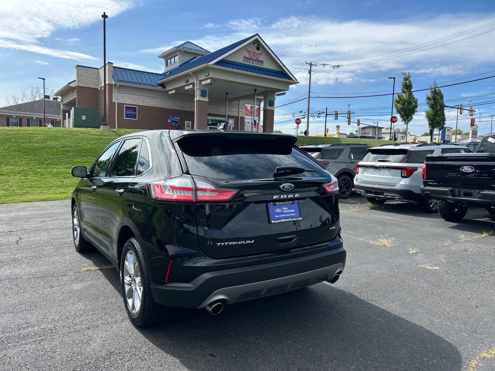 Certified 2024 Ford Edge Titanium AWD/4WD image 10