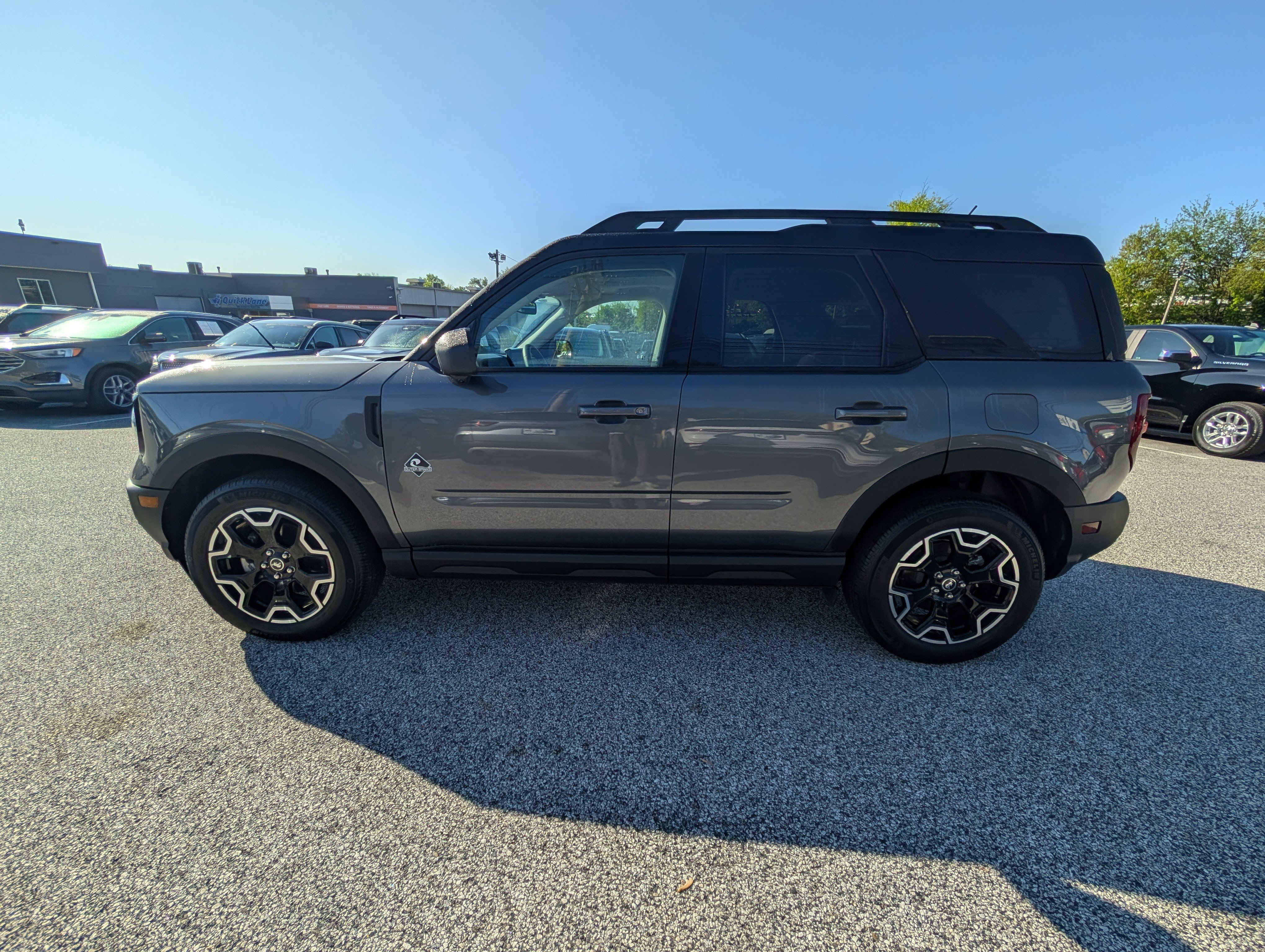 Certified 2025 Ford Bronco Sport Outer Banks w/ Outer Banks Tech Package+ AWD/4WD image 6