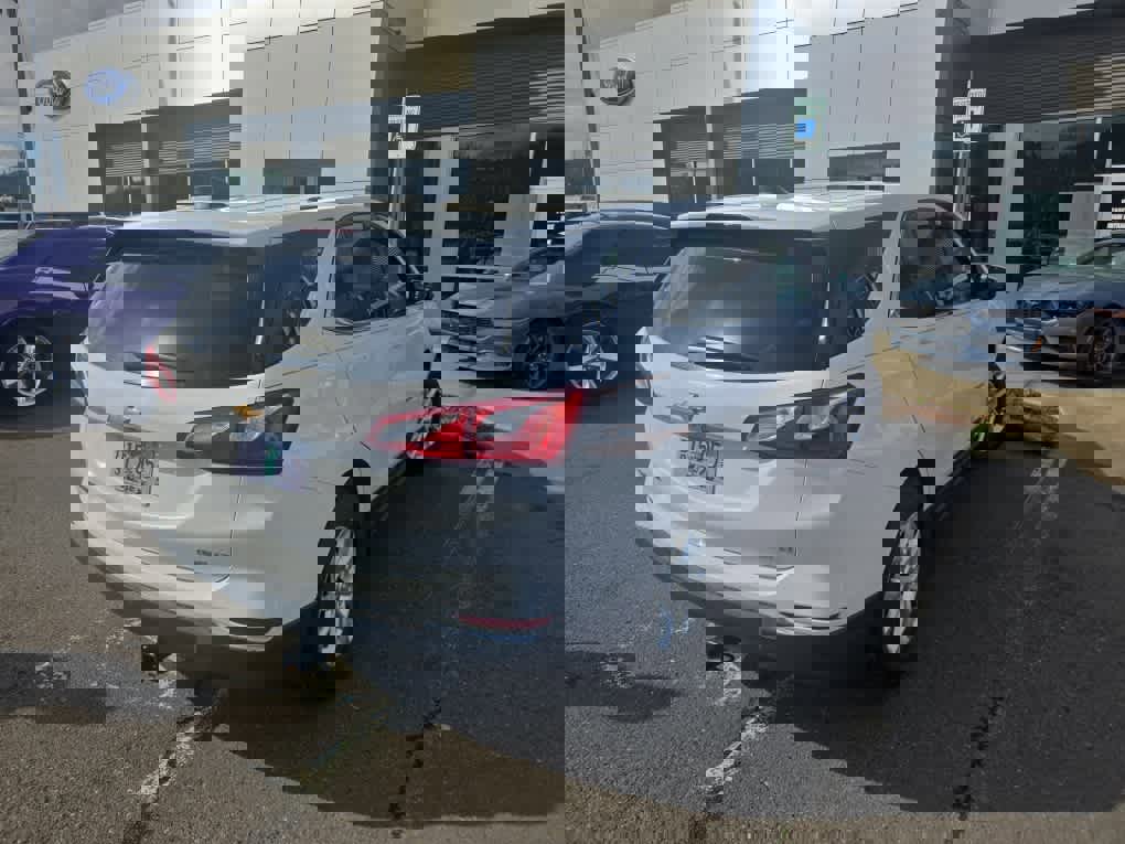 Used 2019 Chevrolet Equinox LT image 3