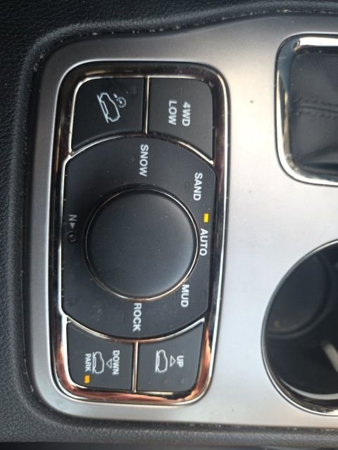 Used 2020 Jeep Grand Cherokee High Altitude image 34