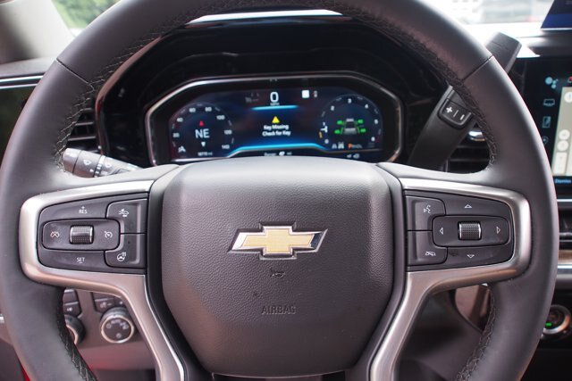 Used 2023 Chevrolet Silverado 1500 LT AWD/4WD image 22