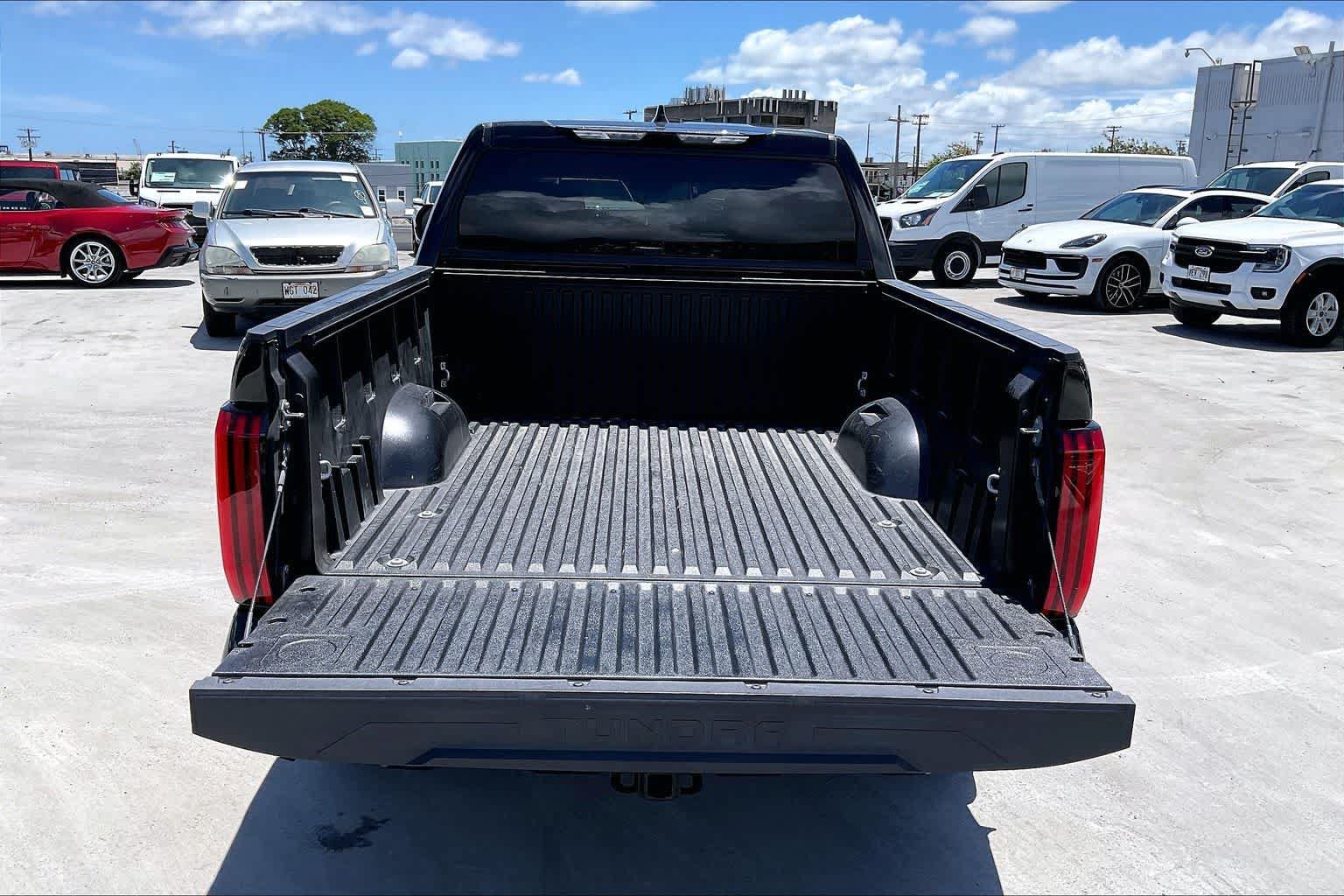Used 2023 Toyota Tundra SR5 AWD/4WD image 18