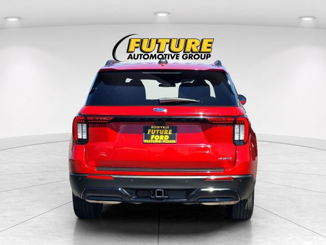 Certified 2025 Ford Explorer ST-Line AWD/4WD image 5