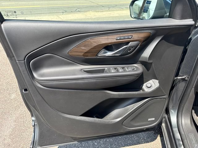 Used 2019 GMC Terrain Denali w/ Comfort Package AWD/4WD image 14