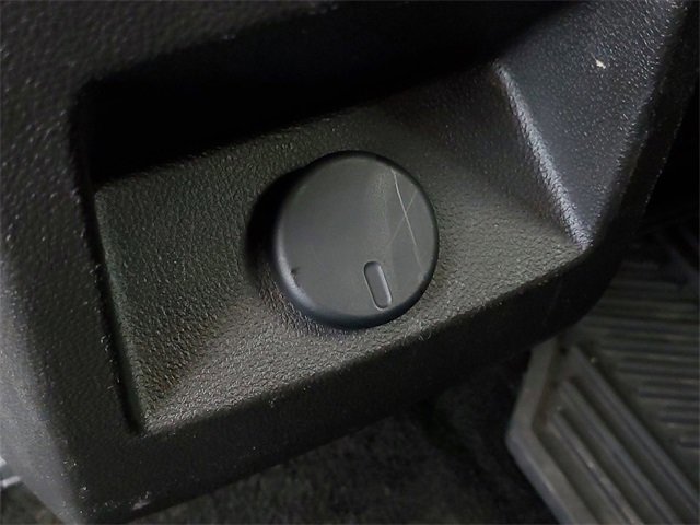 Used 2017 GMC Terrain SLE w/ Convenience Package image 23