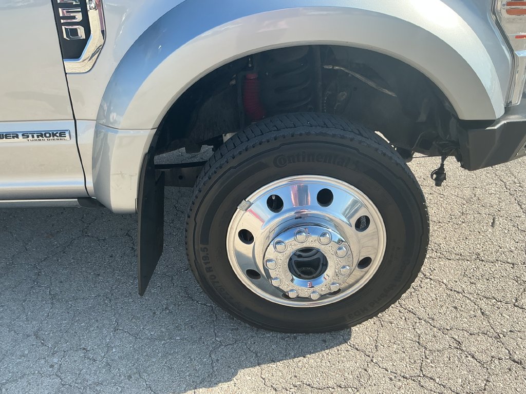 Certified 2022 Ford F450 Platinum w/ FX4 Off-Road Package AWD/4WD image 8