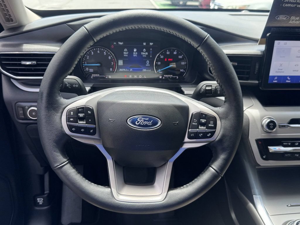 Certified 2023 Ford Explorer XLT w/ Equipment Group 202A RWD image 15