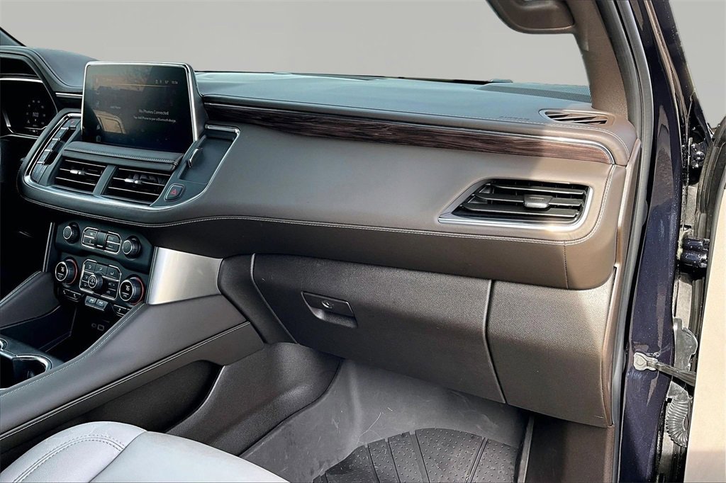 Used 2023 Chevrolet Tahoe Z71 w/ Luxury Package image 17