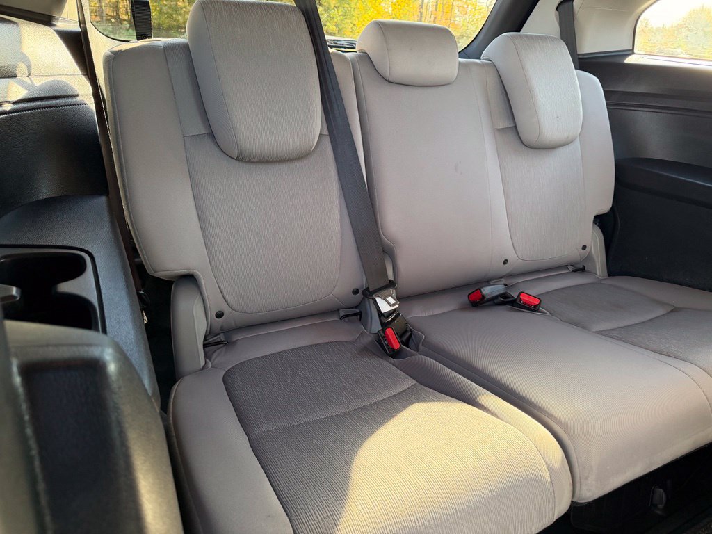 Used 2022 Honda Odyssey EX image 24